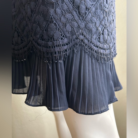 nanette NANETTE LEPORE Tie-Shoulder Lace Dress Size 4 - Picture 4 of 6